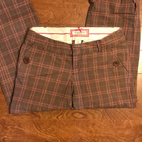 Abercrombie & Fitch capris - Picture 2 of 4